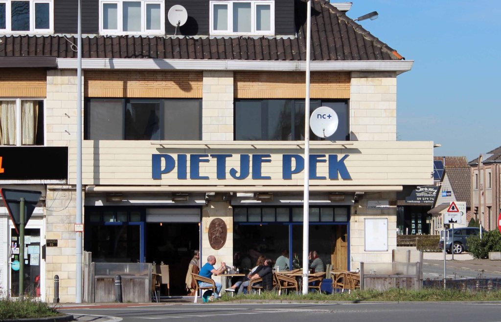 Deze afbeelding heeft een leeg alt-atribuut; de bestandsnaam is pietje-pek-1.jpg